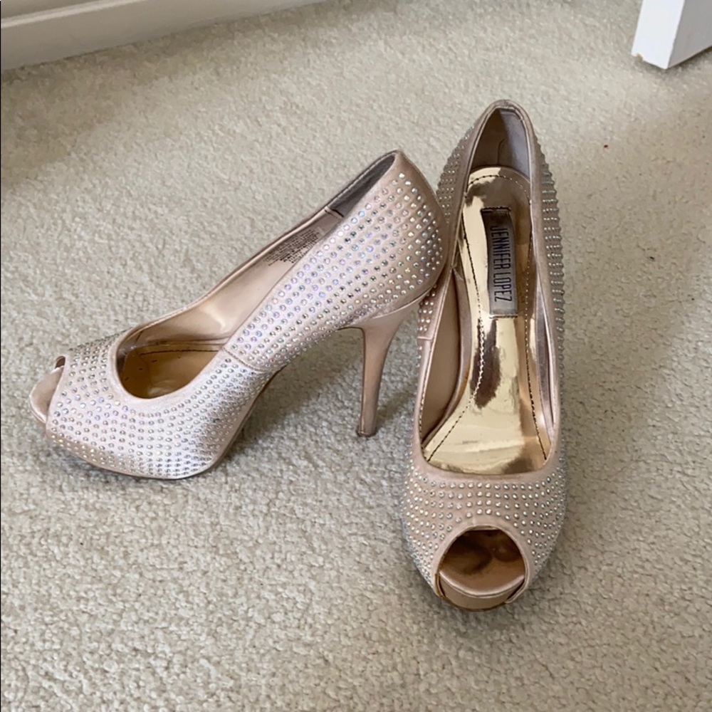 Jennifer Lopez heels!